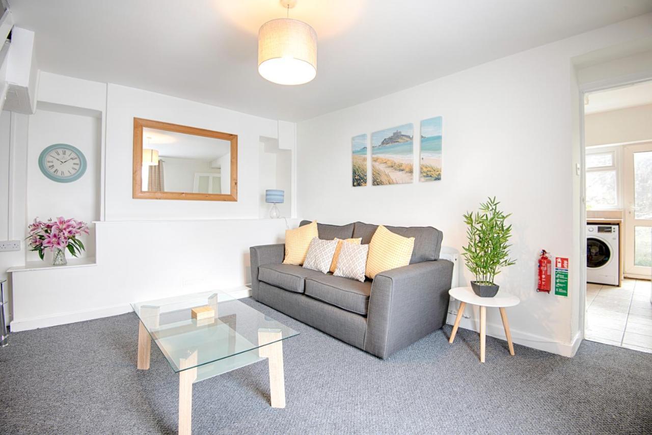 Holiday home Stop Looking! Walk To The Center *